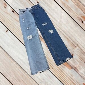 Refuge size 9 33x31 Wide two tone distressed denim asymmetrical button jeans